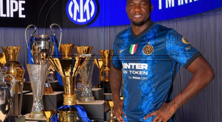 Nueva competencia para Alexis: El Inter fichó al ecuatoriano Felipe Caicedo