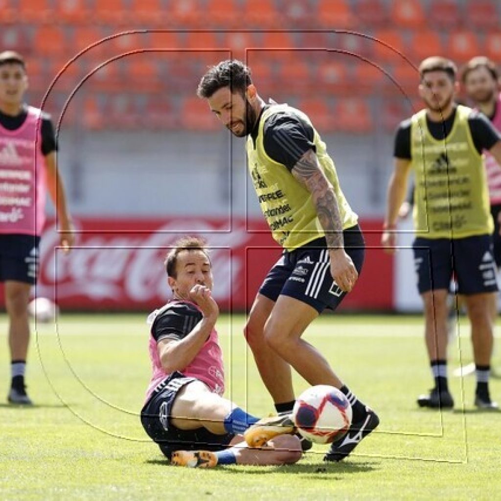 La 'Roja' entrenó por última vez en Calama antes del viaje a La Paz