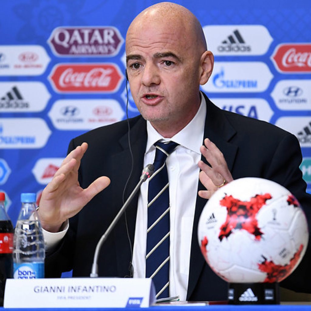 Gianni Infantino insiste en lo positivo de un Mundial bienal