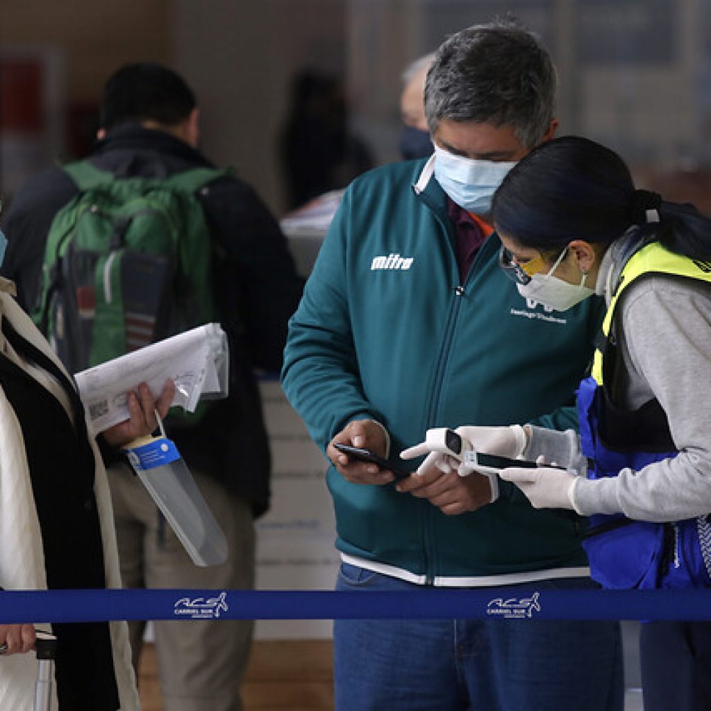 Fedetur pide a las autoridades eliminar el PCR de entrada a Chile