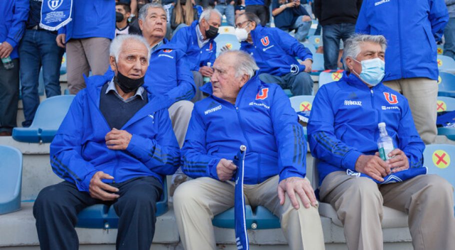 Familia de Leonel Sánchez afirma que comienza a mejorar su salud