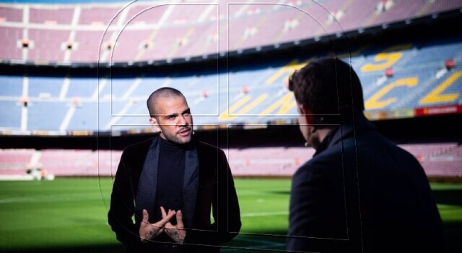 Dani Alves se queda fuera de la lista del FC Barcelona para la Europa League