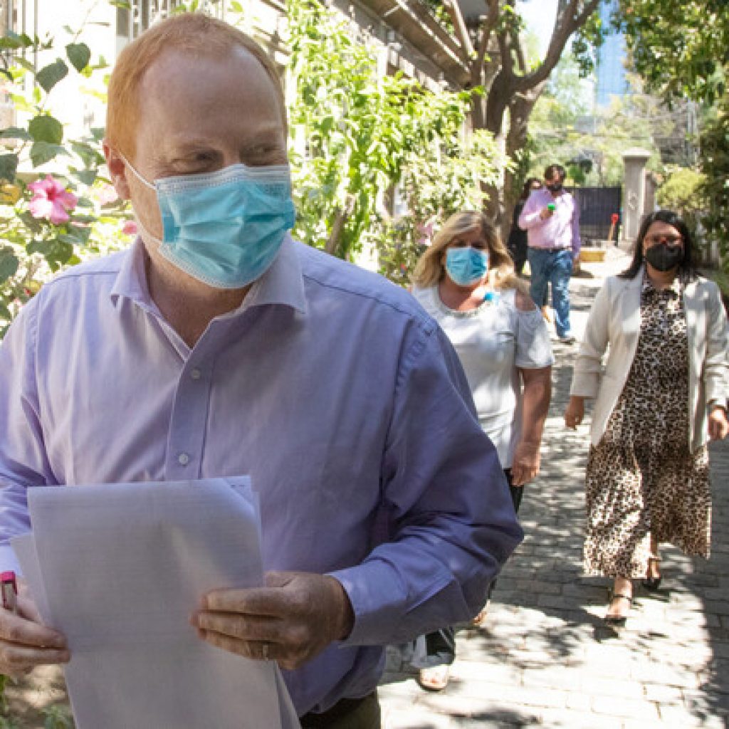 Rojo Edwards: “Rojas Vade representa lo que muchos sienten de la Convención”