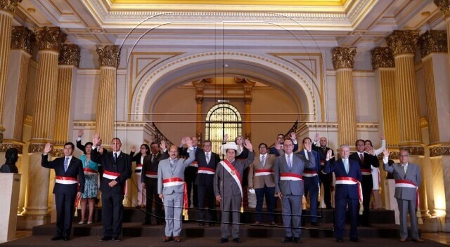 El nuevo primer ministro de Perú es acusado de violencia de género