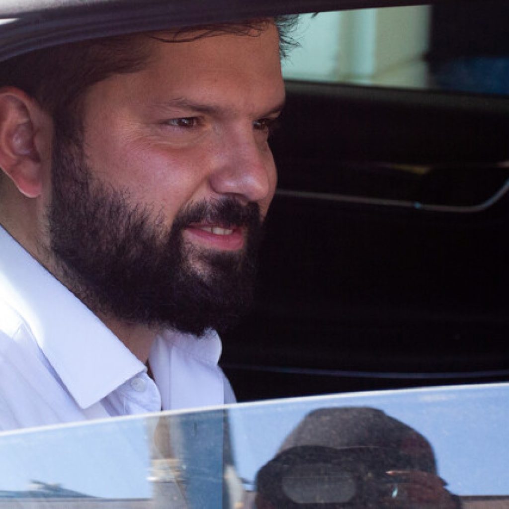 Boric comparte discurso de Zelenski y envía "solidaridad” al pueblo ucraniano