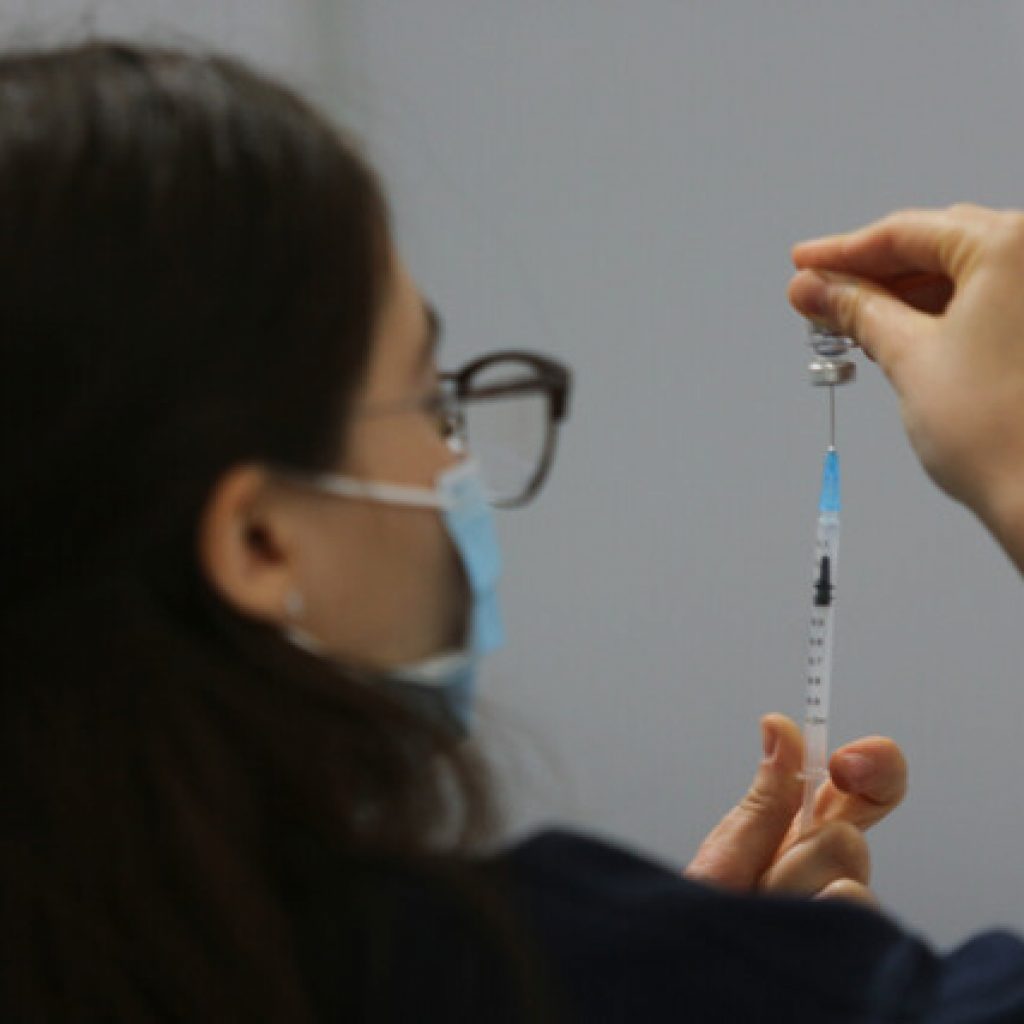 COVID-19: Se ha administrado 47,2 millones de vacunas en Chile