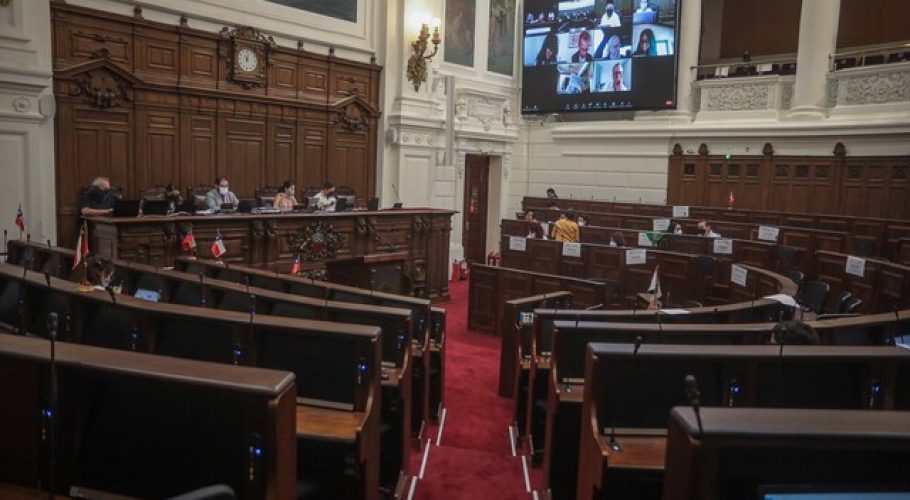 Cadem: Un 47% votaría apruebo en el plebiscito por la nueva Constitución
