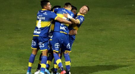 Everton superó a Coquimbo Unido en el Sausalito