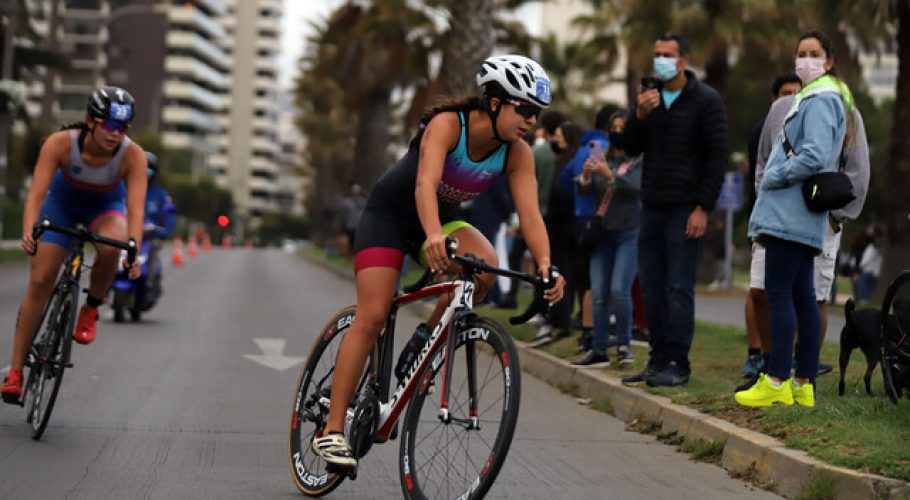 Diego Moya alcanzó destacado segundo lugar en Triatlón Internacional de Viña