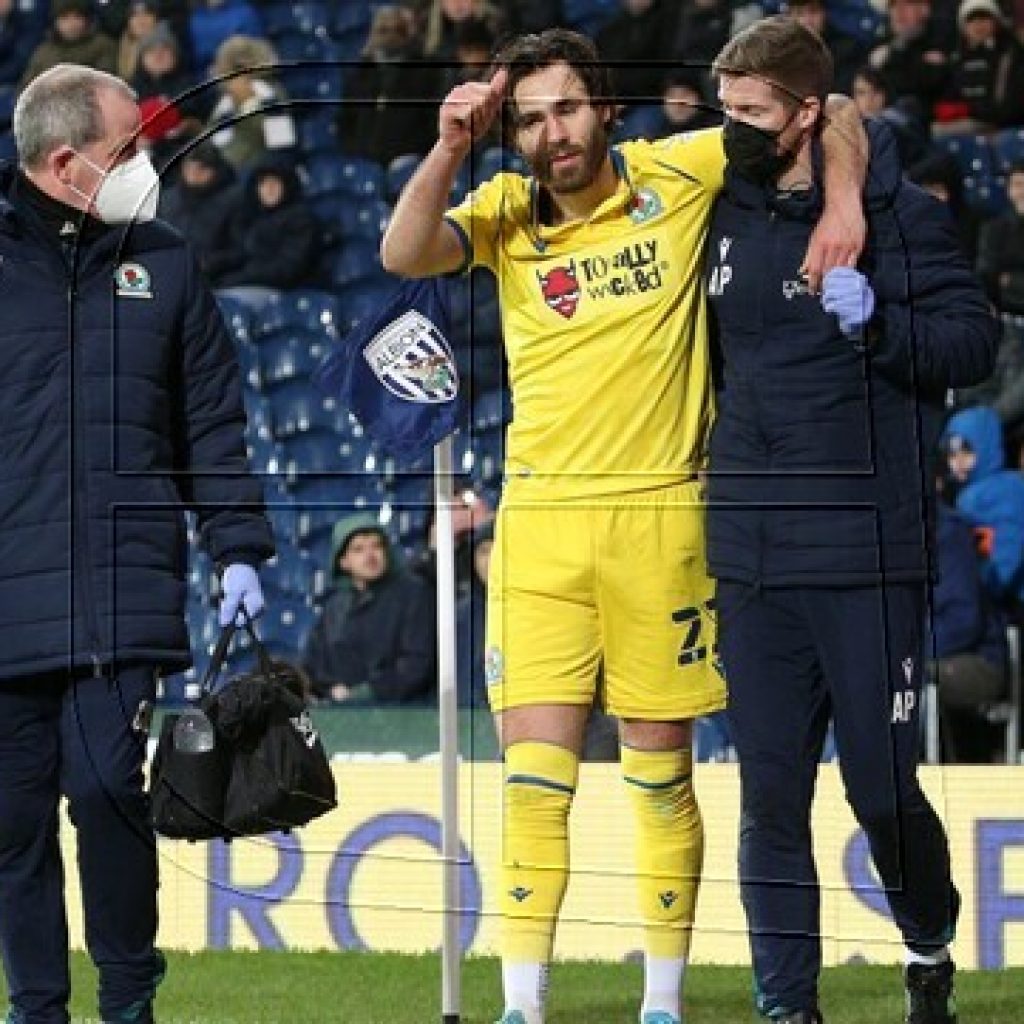 Brereton Díaz será baja en Blackburn Rovers por una lesión de tobillo