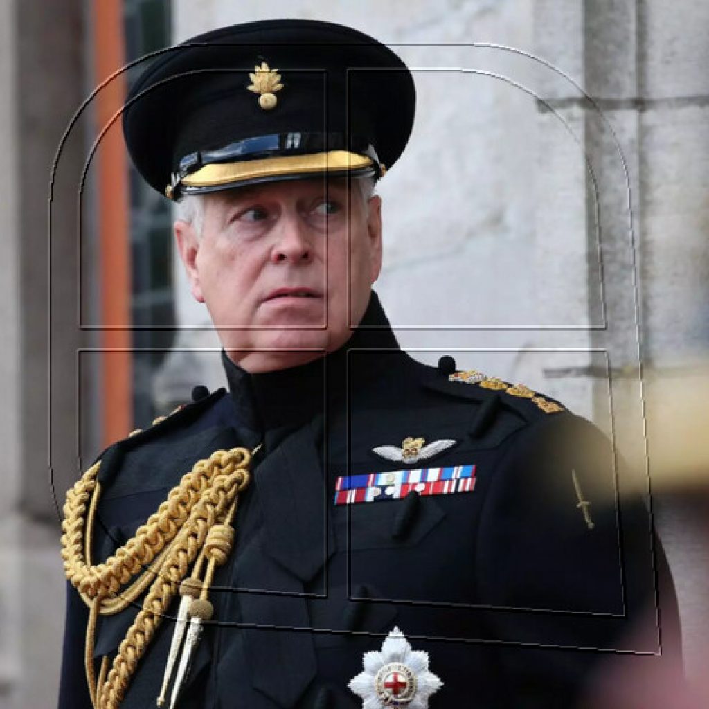 La reina Isabel II podría pagar el acuerdo extrajudicial del príncipe Andrés