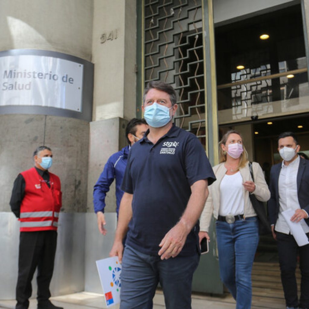 Orrego junto a alcaldes entregan carta al Minsal por Hospital Zona Norte