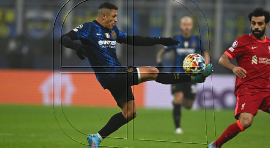 Champions: Inter con Vidal y Alexis cayó 0-2 en casa ante el Liverpool
