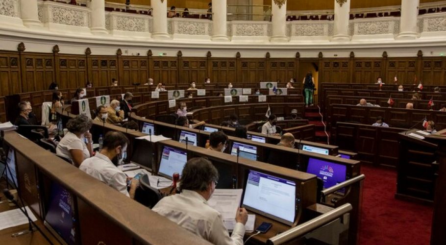 CC ya tiene primeros artículos que formarán parte de texto constitucional