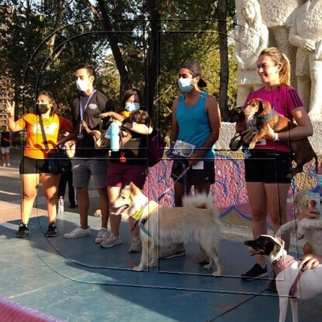 Con gran participación se realizó la corrida nocturna en el Parque Almagro