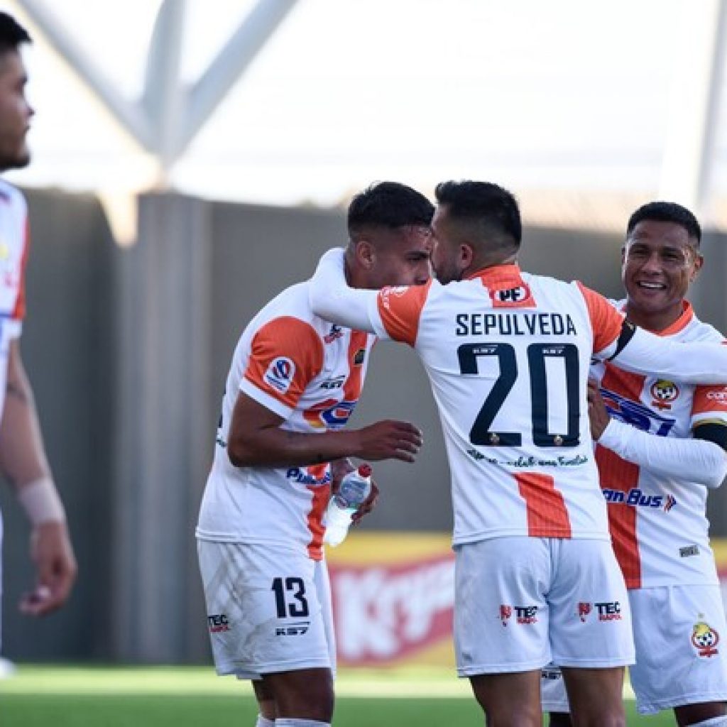 Cobresal venció a domicilio a Unión La Calera y se mete en la parte alta