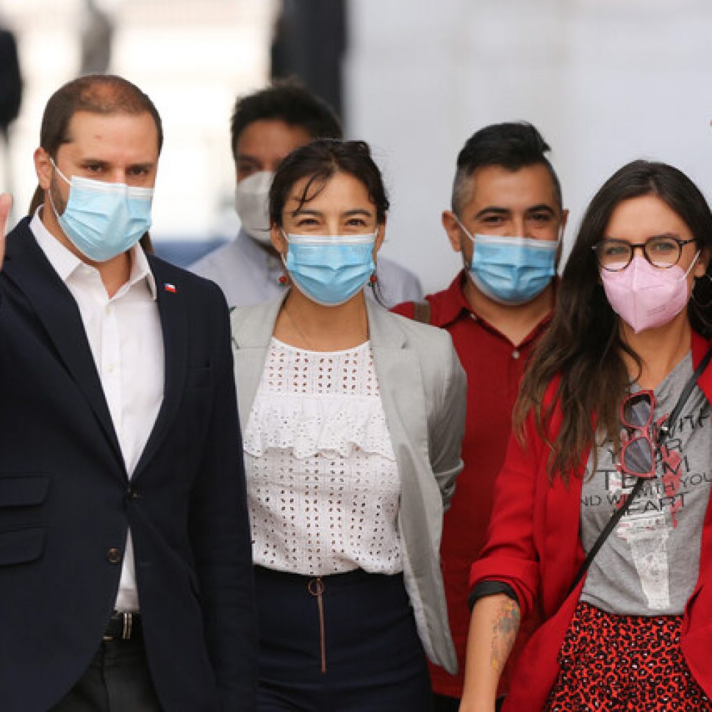 Camila Vallejo: “Queremos valorar esta reunión que hemos sostenido”