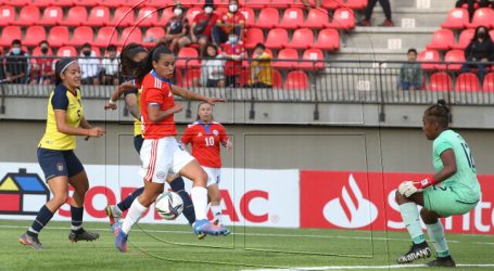La ‘Roja’ femenina superó en la agonía a Ecuador en La Calera