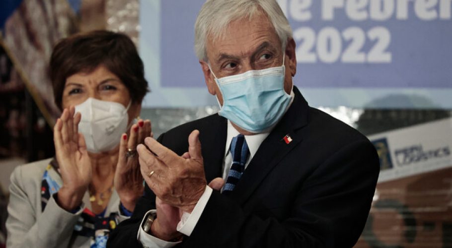 Piñera destaca construcción de más de 50 nuevos hospitales a lo largo de Chile