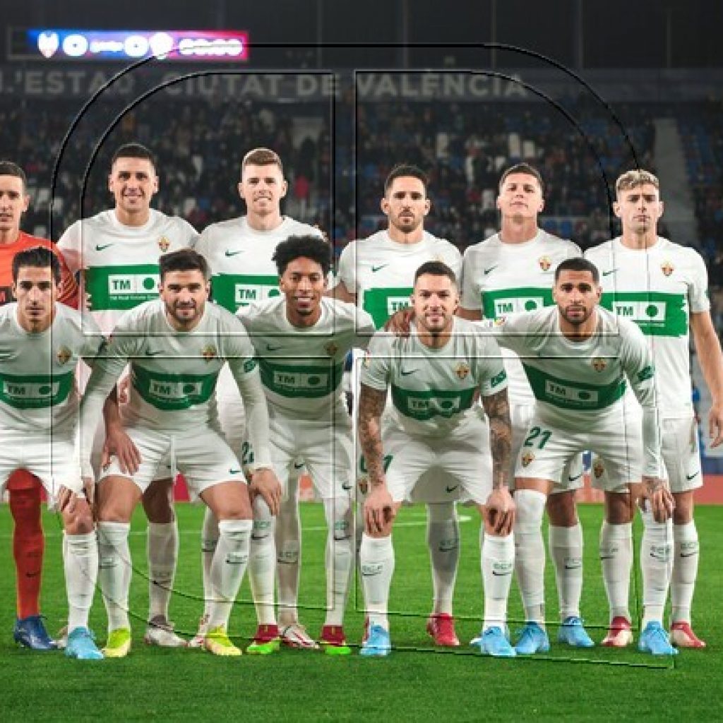 El Elche de Roco vende más de 20 mil entradas para duelo con FC Barcelona