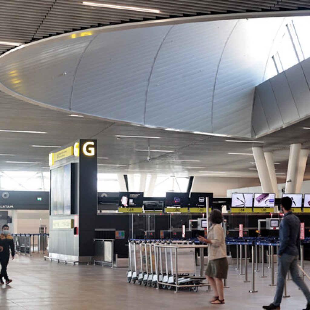 Inicia operación del nuevo terminal internacional del Aeropuerto de Santiago