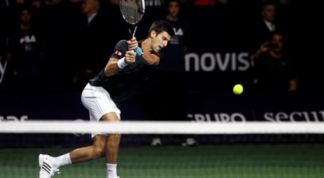 Tenis: Djokovic retorna a las pistas con solvente victoria ante Musetti en Dubai
