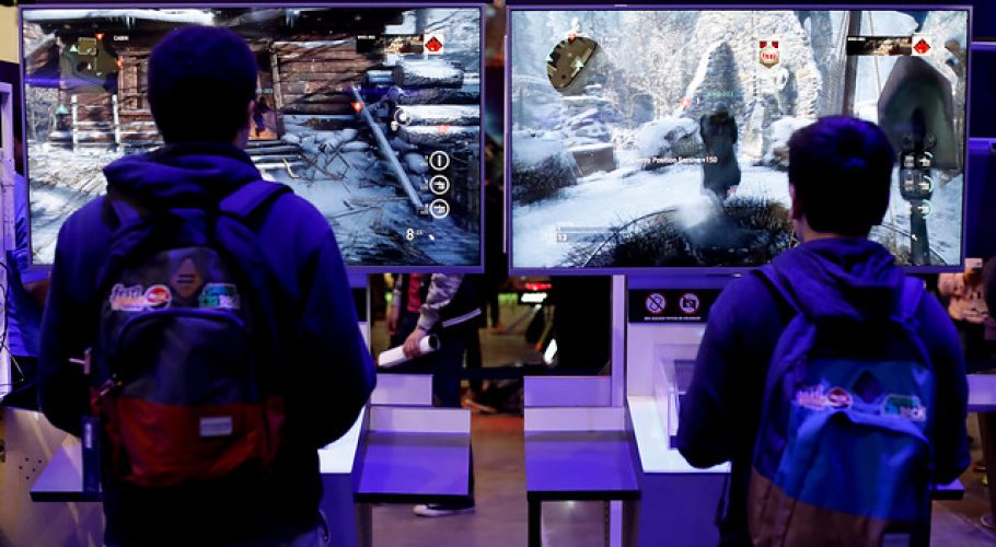 Chilenos gamer: Un 80% juega entre una y cuatro horas al día