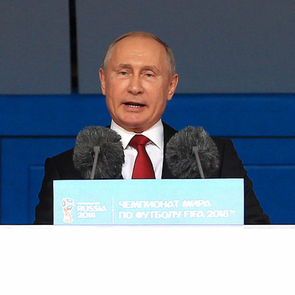 Federación Internacional de Judo suspende a Putin como presidente de honor