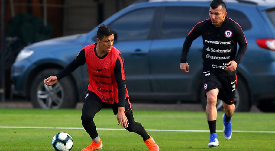 Nueve jugadores de la ‘Roja’ en riesgo de perderse el próximo duelo oficial