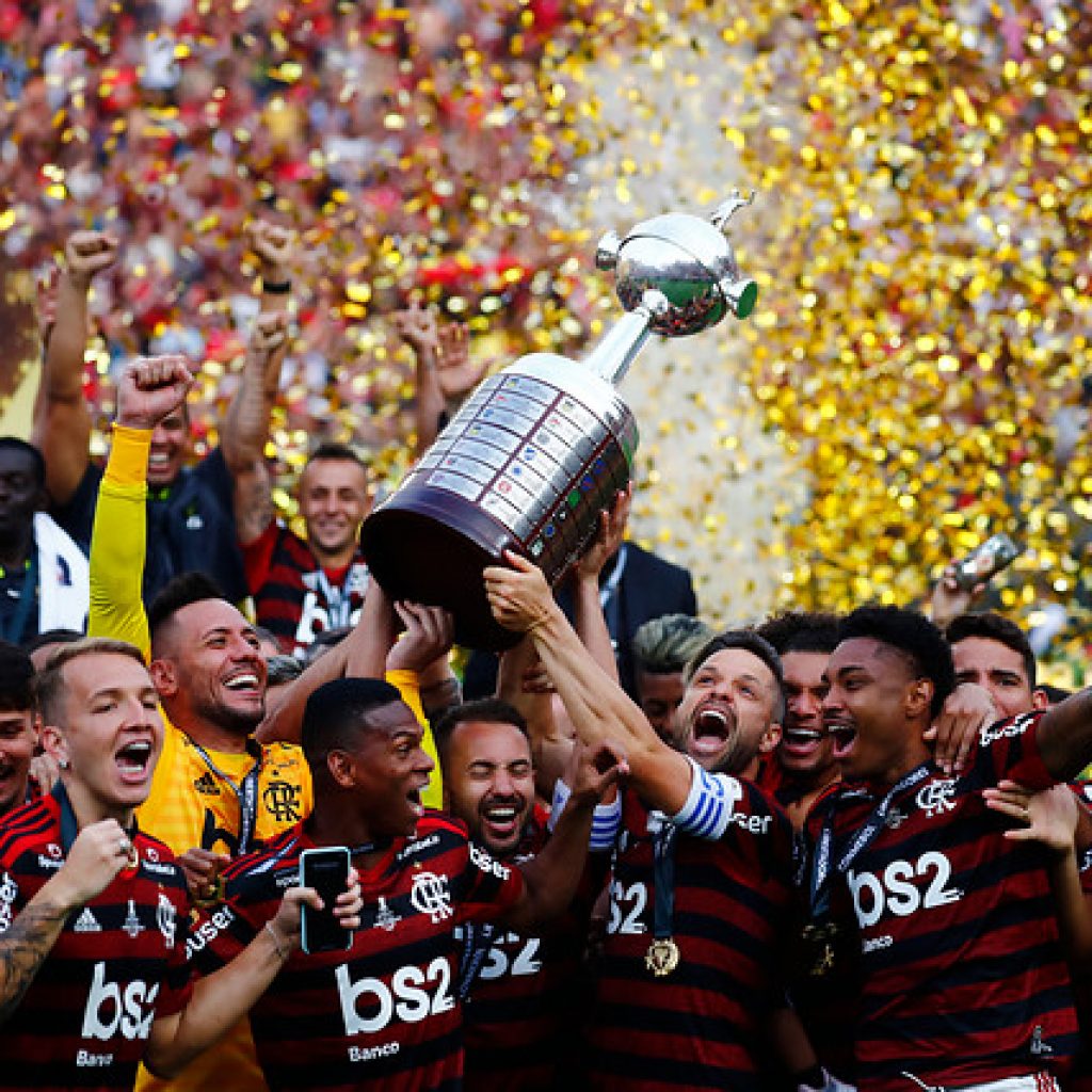 Equipos chilenos conocerán sus rivales en Copa Libertadores y Sudamericana