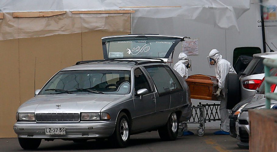 Minsal ajustó el criterio para contabilizar personas fallecidas por COVID-19