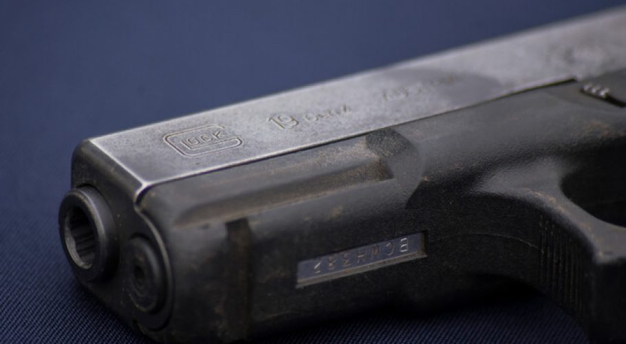 Roban 50 armas desde recinto militar en el centro de Santiago