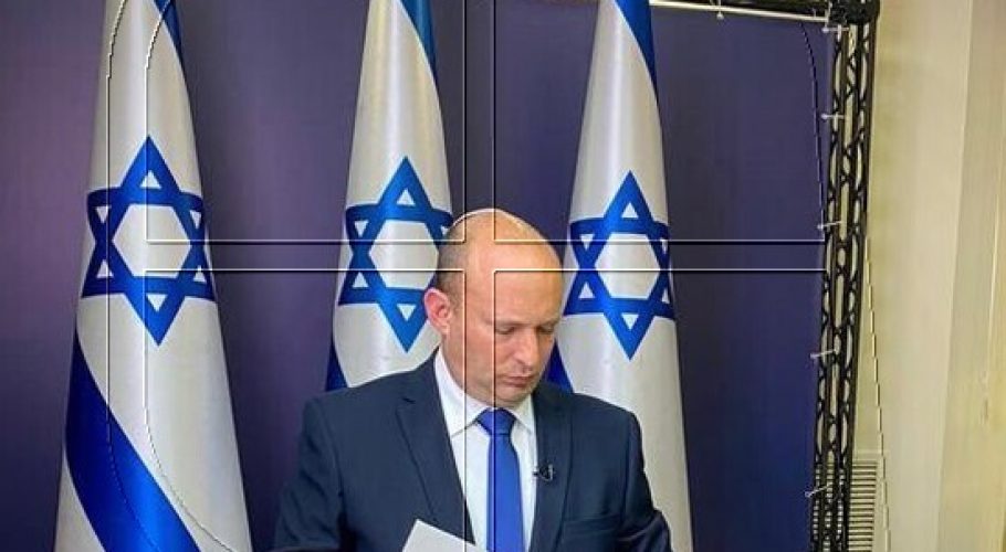 El primer ministro de Israel conversa por separado con Putin y Zelenski