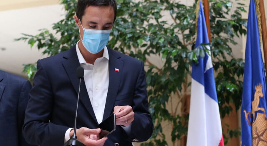 Exministro Jobet asumirá como nuevo decano de la Escuela de Negocios UAI