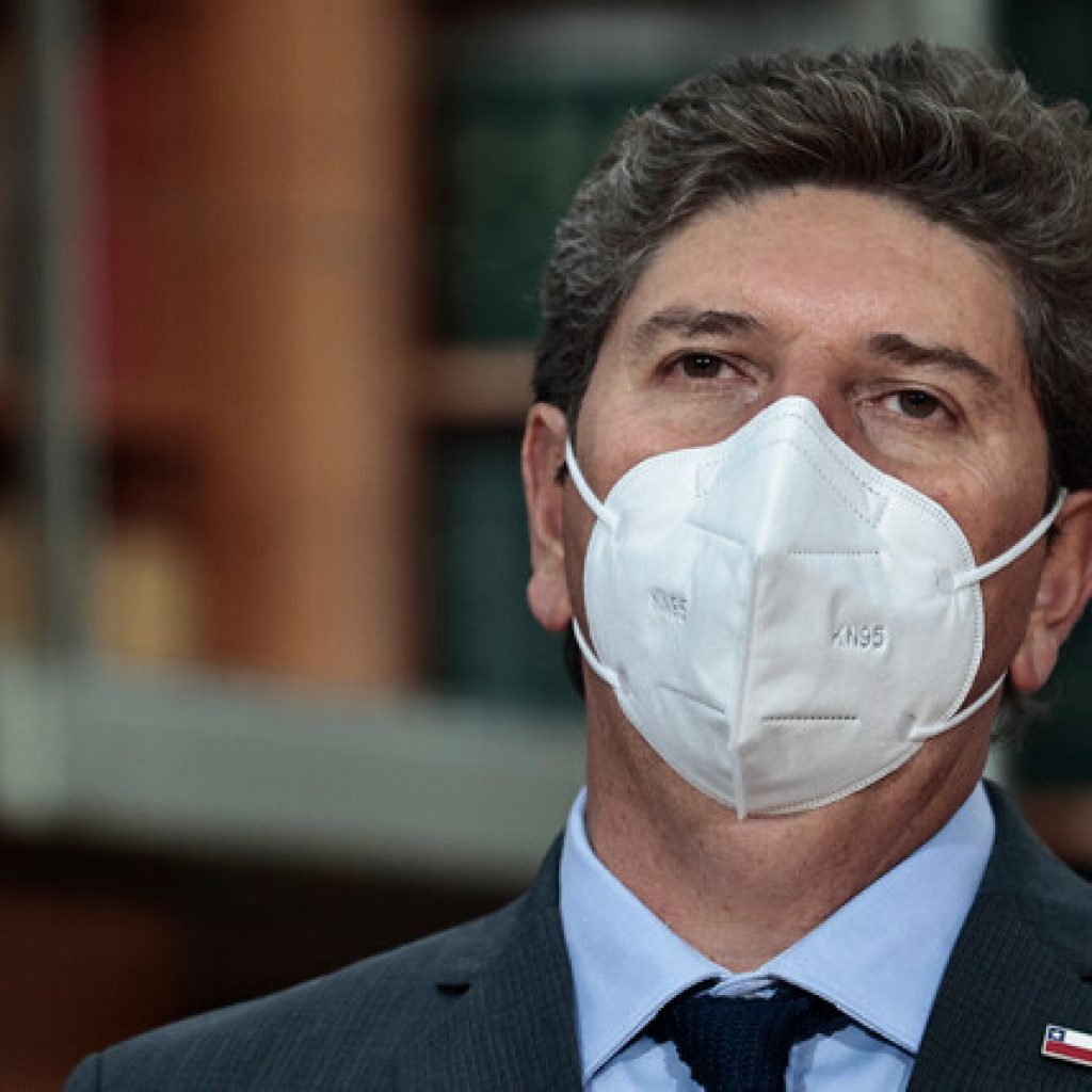 Gobierno anuncia modificaciones al Mepco para contener alza de gasolinas