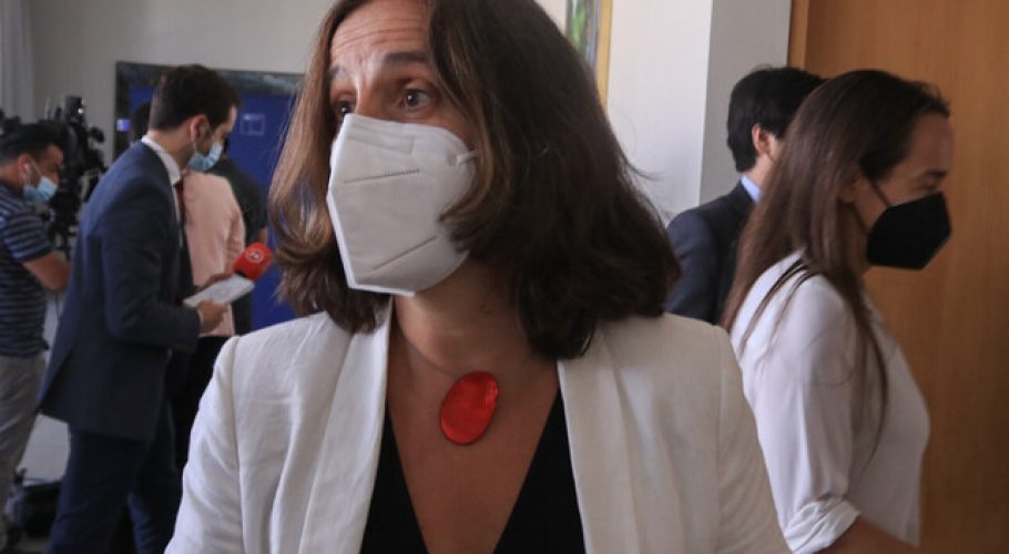 Canciller Urrejola por nombramiento de embajadores: “No hay premios de consuelo”