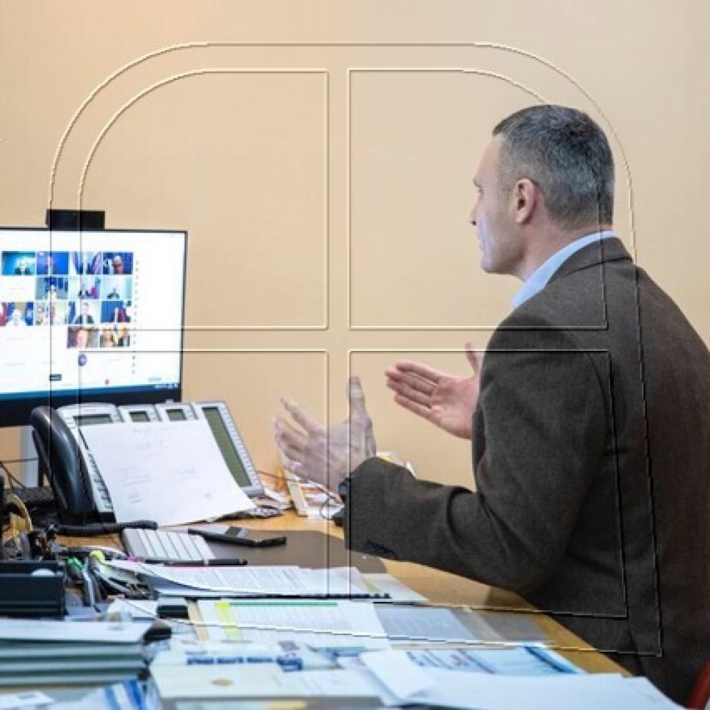 Kiev anuncia la reanudación de las clases telemáticas a partir del lunes