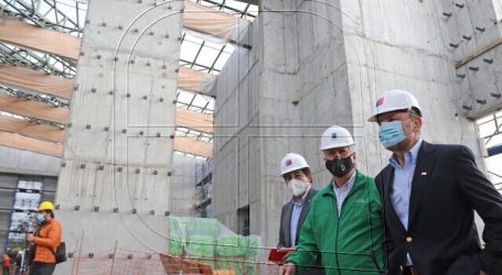 Moreno supervisa construcción del nuevo Liceo Jorge Teillier en Lautaro