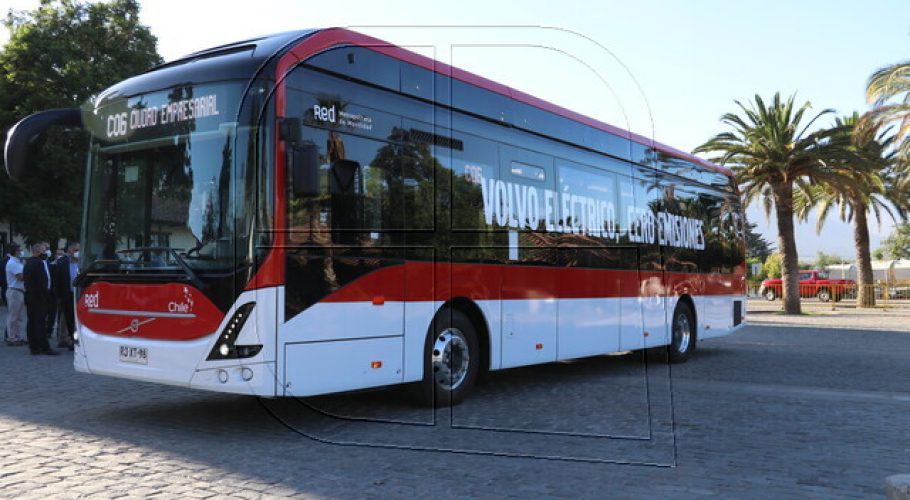 MTT autoriza fase de prueba de bus eléctrico de Volvo