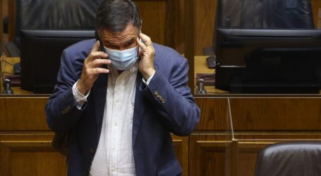 Ossandón apunta a quiebre de Chile Vamos en el Senado