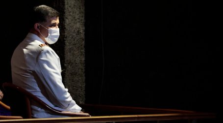 Ricardo Martínez presentó su renuncia como comandante en jefe del Ejército