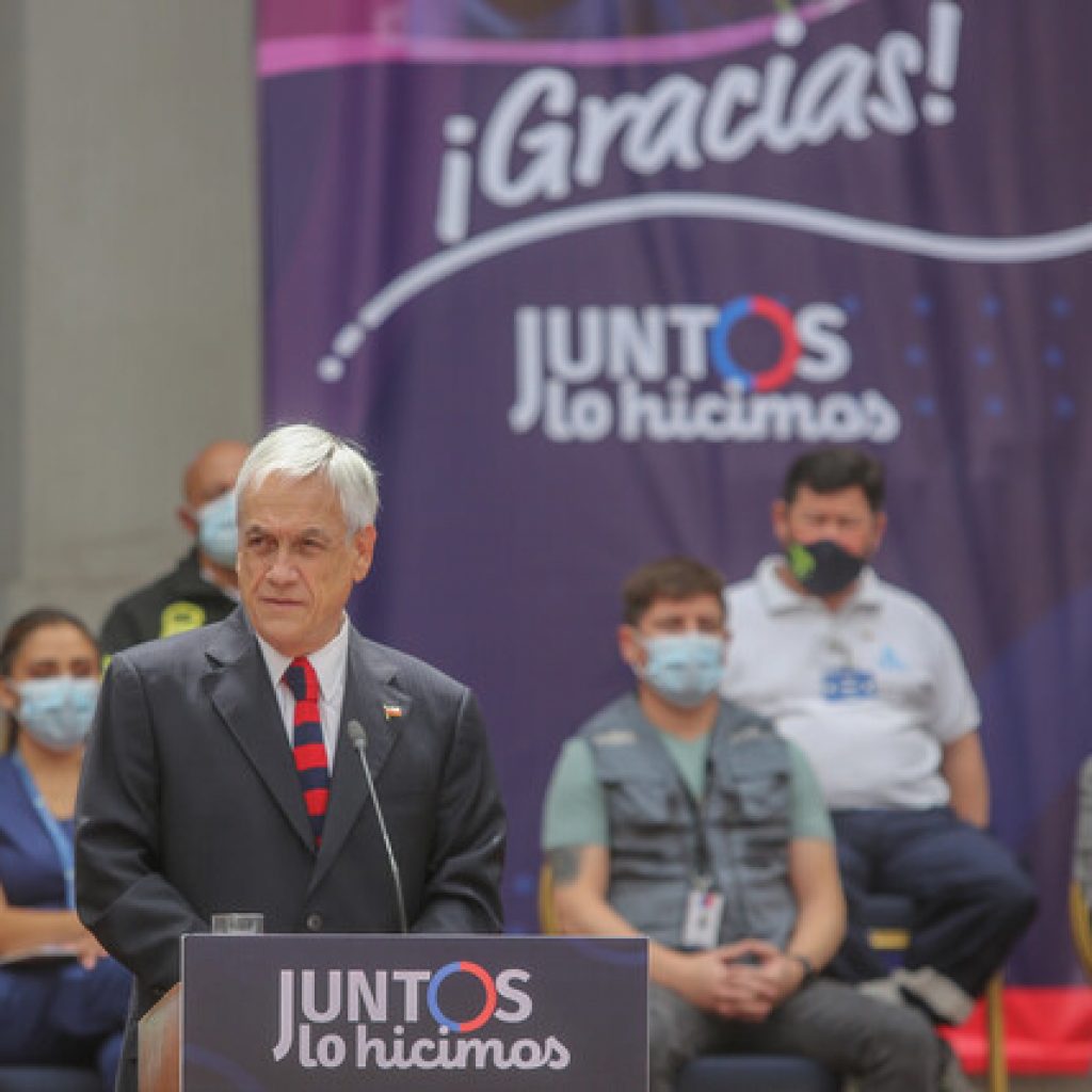 Piñera realiza balance y encabeza reconocimiento a héroes de la pandemia