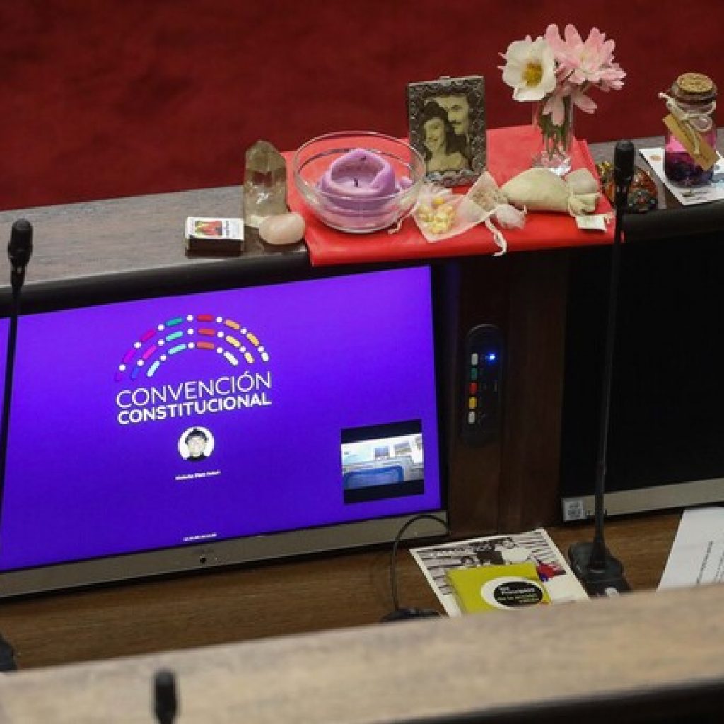 CC: 55% es partidario de eliminar el Senado y 45% aprobaría la nueva Carta Magna