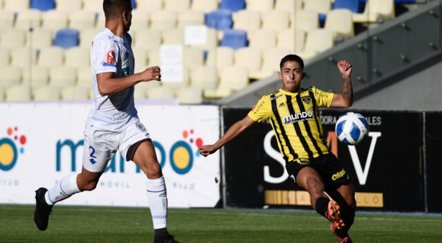 Primera B: Fernández Vial se impuso con gol agónico a Deportes Santa Cruz