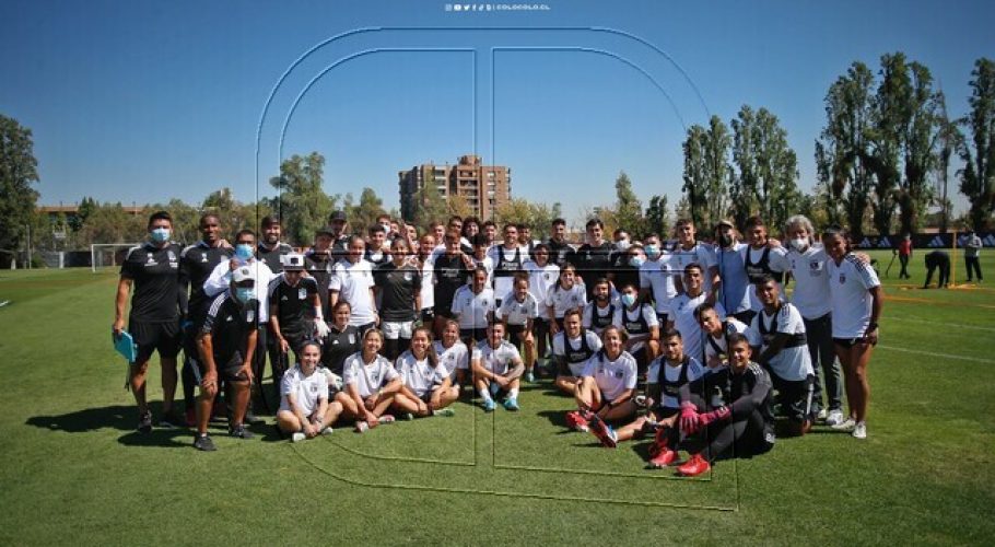 Planteles femenino y masculino de Colo Colo entrenaron juntos este martes
