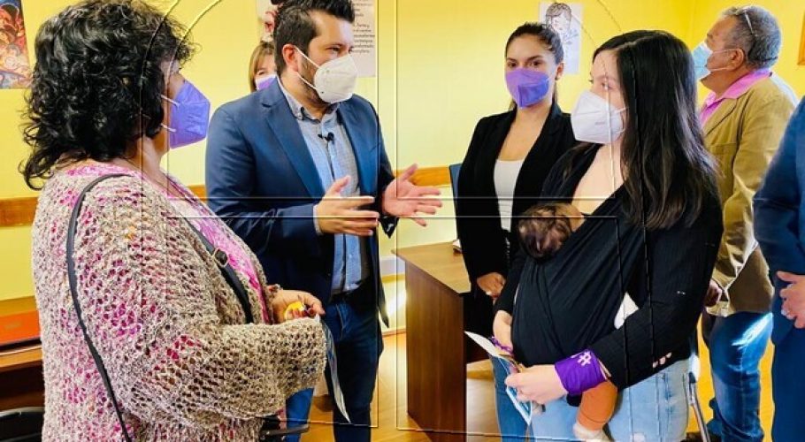 Padre Hurtado inauguró programa de apoyo a víctimas de violencia intrafamiliar