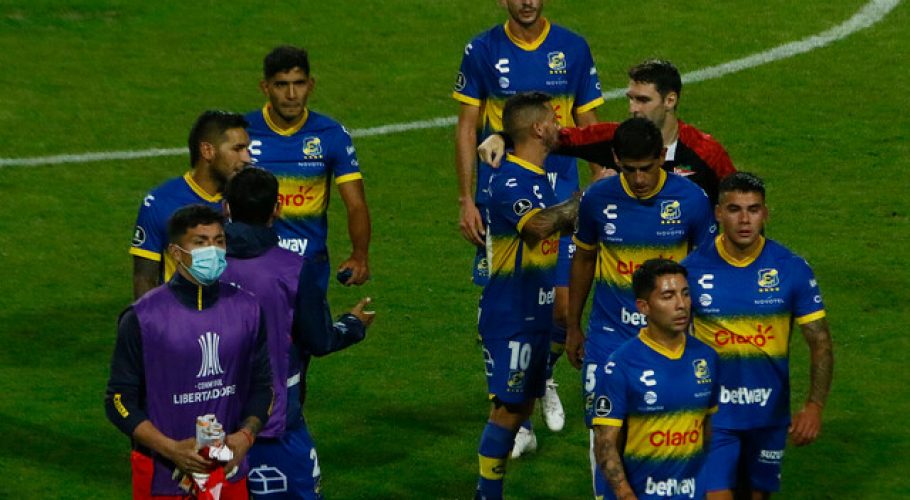 Everton deberá jugar un partido como visita sin su hinchada