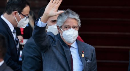 Lasso veta parcialmente proyecto que regula aborto en casos de violación