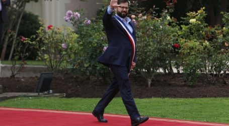 Universidad Católica felicitó al Presidente Gabriel Boric