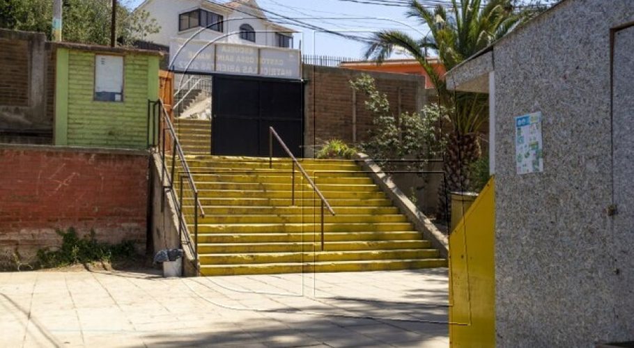 Escuelas municipales de Viña del Mar tendrán intervención para mejoramiento